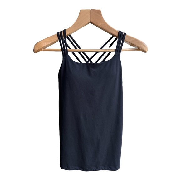 Athleta Tops - Athleta Women’s Black Hyper Focused Strappy Shelf Bra Elastic Hem Tank Top, XS